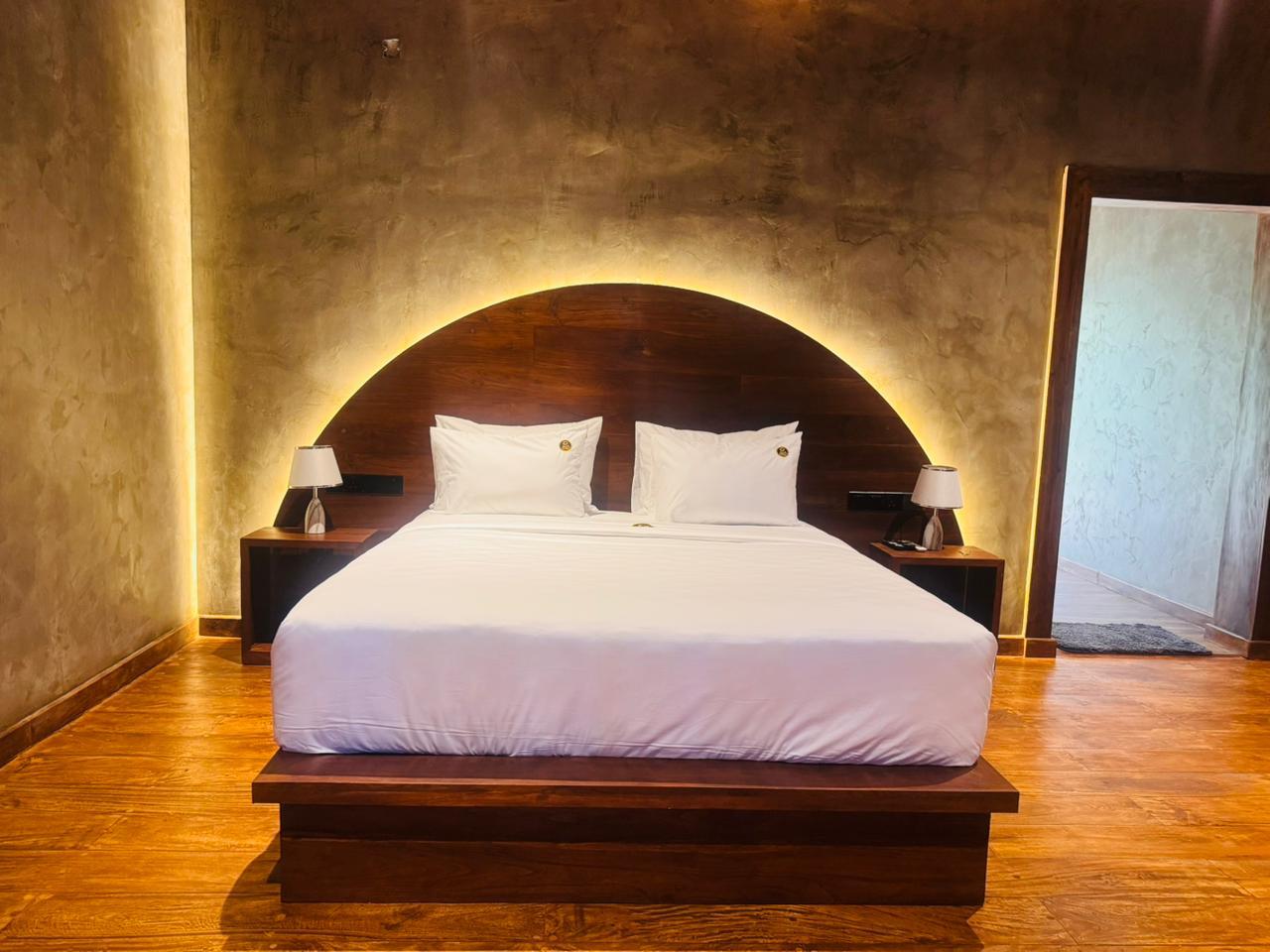 Deluxe Suite Room